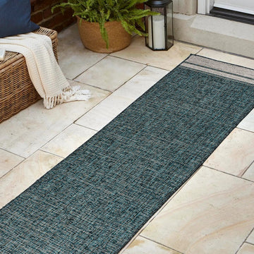 Alda Modern Minimalist Mingled Solid Indoor/Outdoor Area Rug
